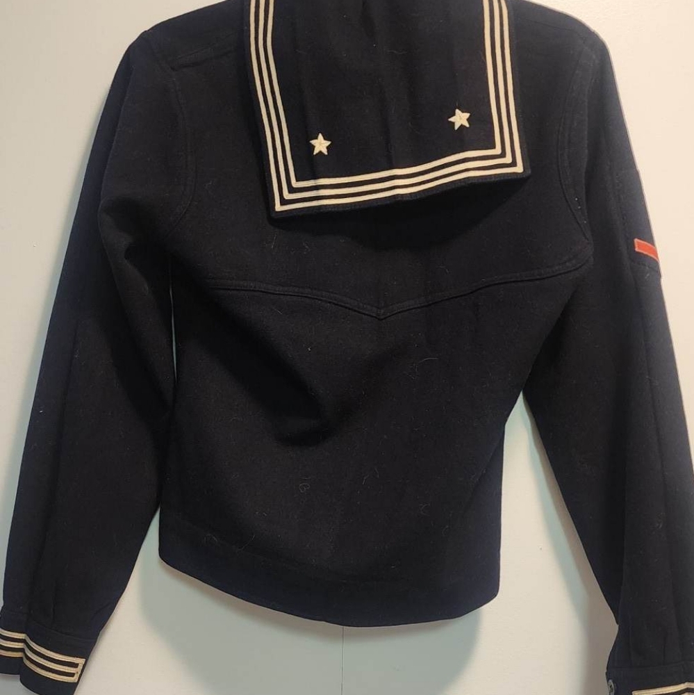 US Navy Radioman Enlisted Blues Uniform Jumper "Cracker Jacks"